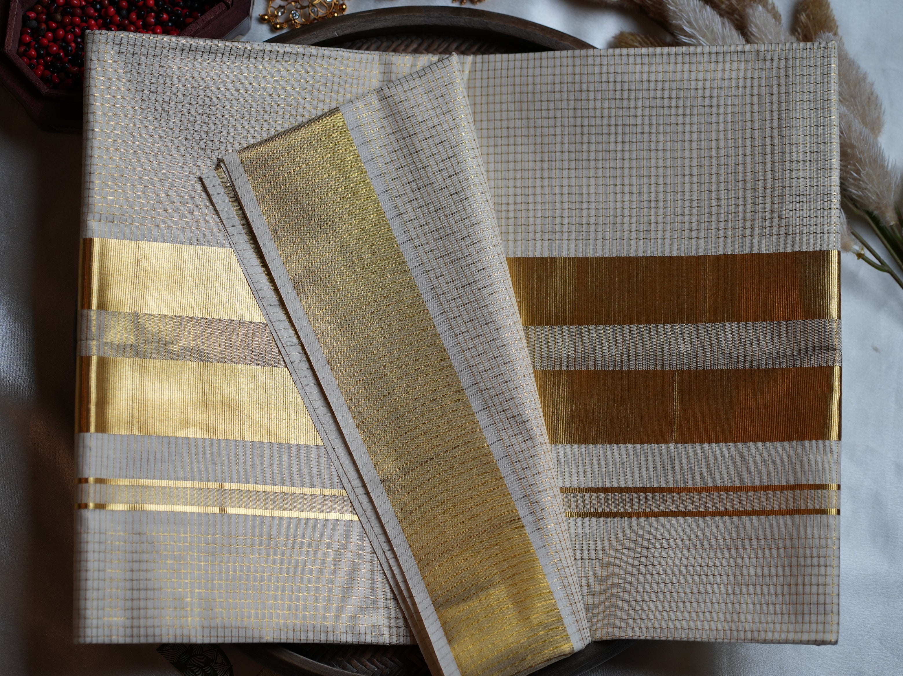 Traditional Gold & Vibrant Accent Handloom Replica Kerala Saree - SAROYA