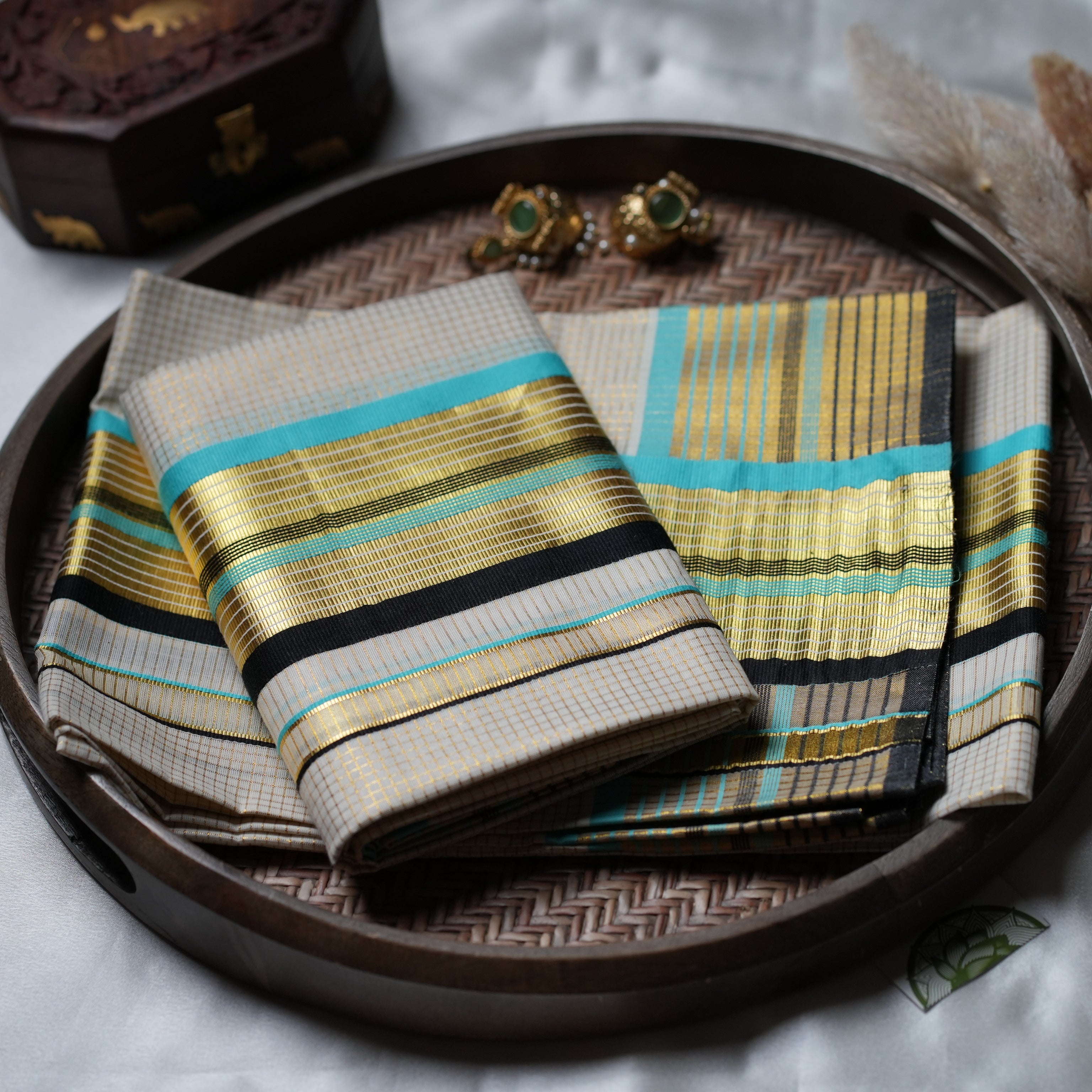 🌊 Turquoise & Gold Lattice: The Premium Radiant Checked Kerala Set Mundu 🌊 - SAROYA