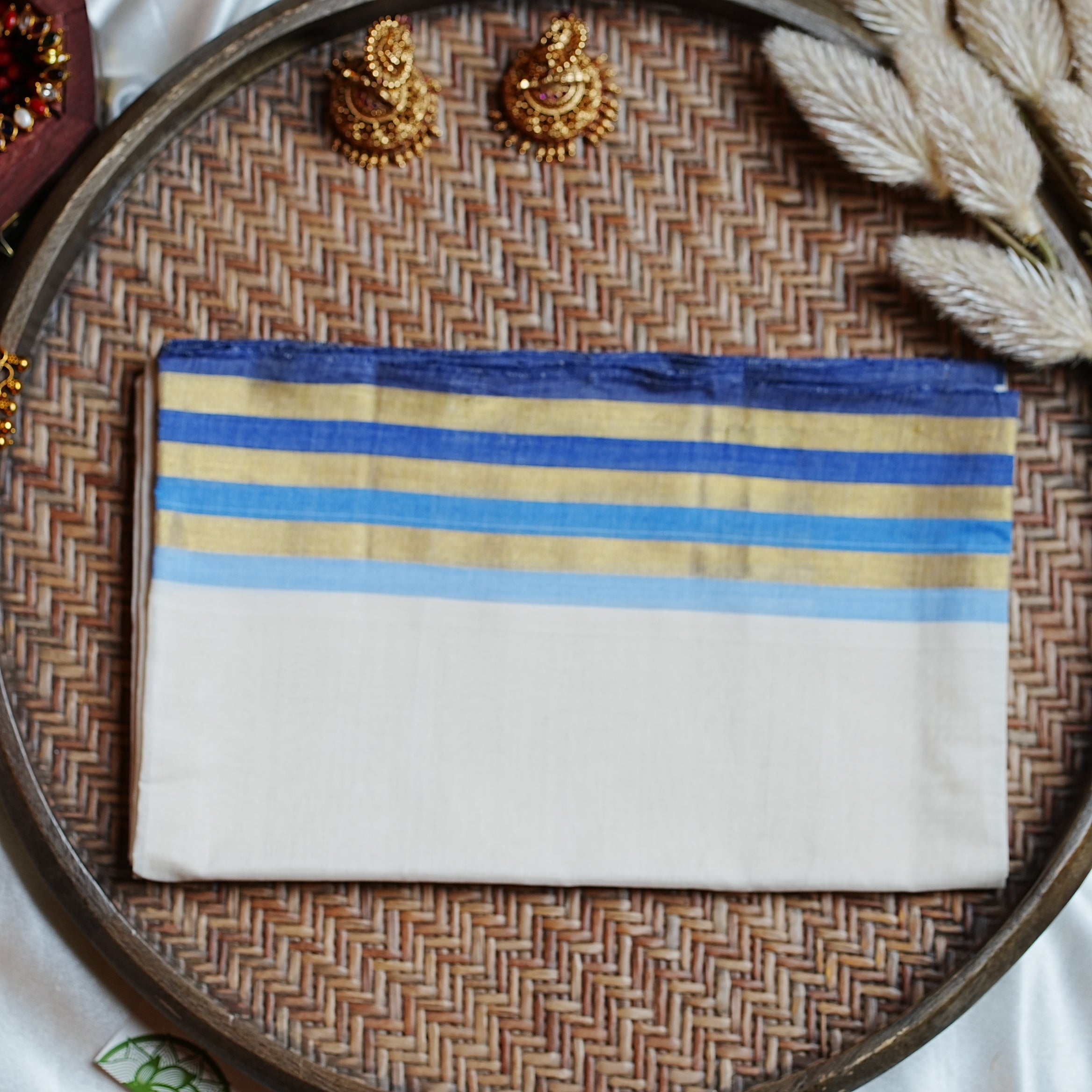 Vibrant Azure & Gold Premium Handloom Kerala Single Set Mundu (with blouse) - SAROYA