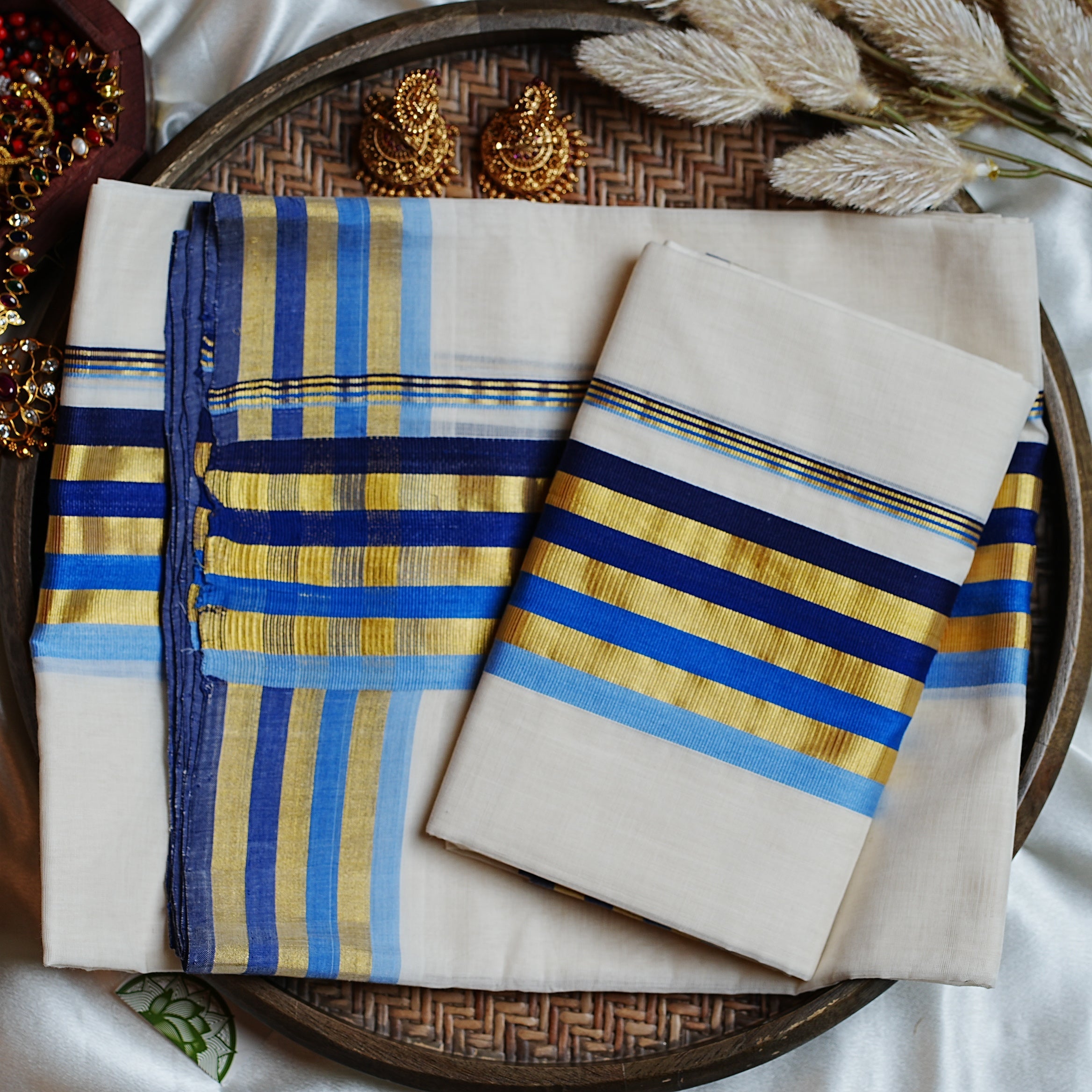 Vibrant Azure & Gold Premium Handloom Kerala Single Set Mundu (with blouse) - SAROYA