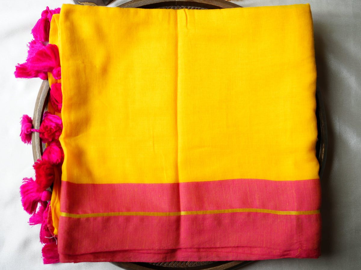 💛 Vibrant Sunshine Yellow Pure Mul Cotton Saree with Rani Pink Border & Tassels ✨🩷 - SAROYA