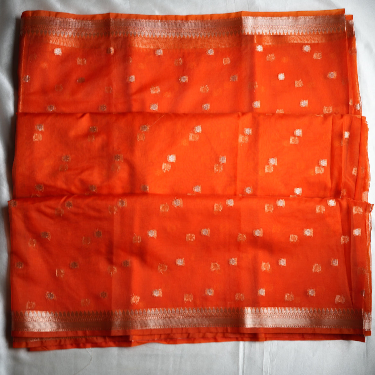 🍊 Vibrant Tangerine Orange Banarasi Kora Organza Saree ✨💫 - SAROYA